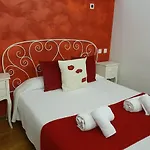 De Szálloda 2*