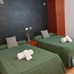 De Szálloda 2*