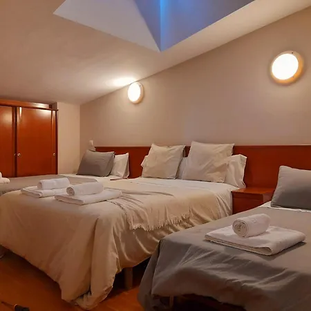 De Hotel 2*